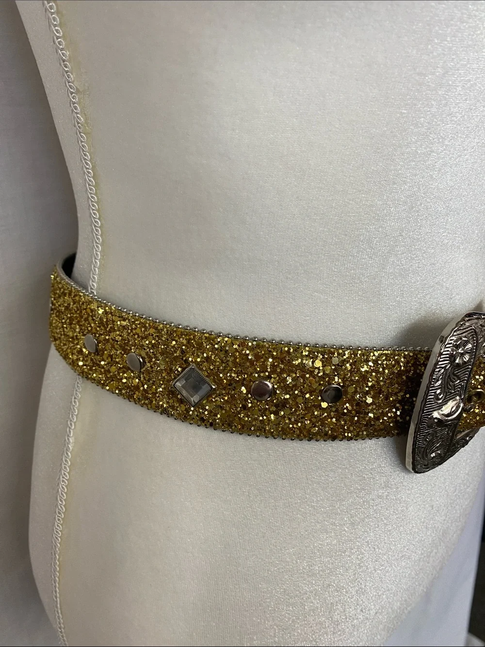 Gold Glitter Western-Style Belt with Ornate Silver Buckle